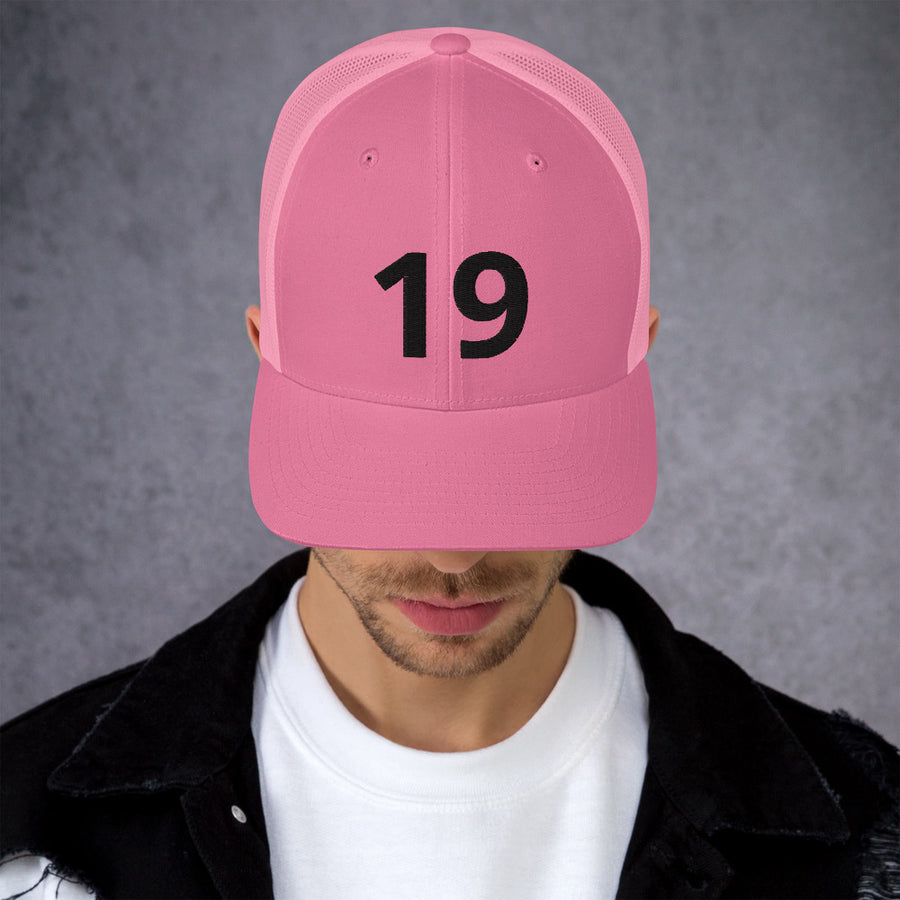 19 Trucker Cap