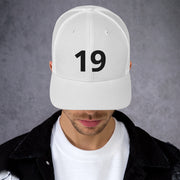 19 Trucker Cap